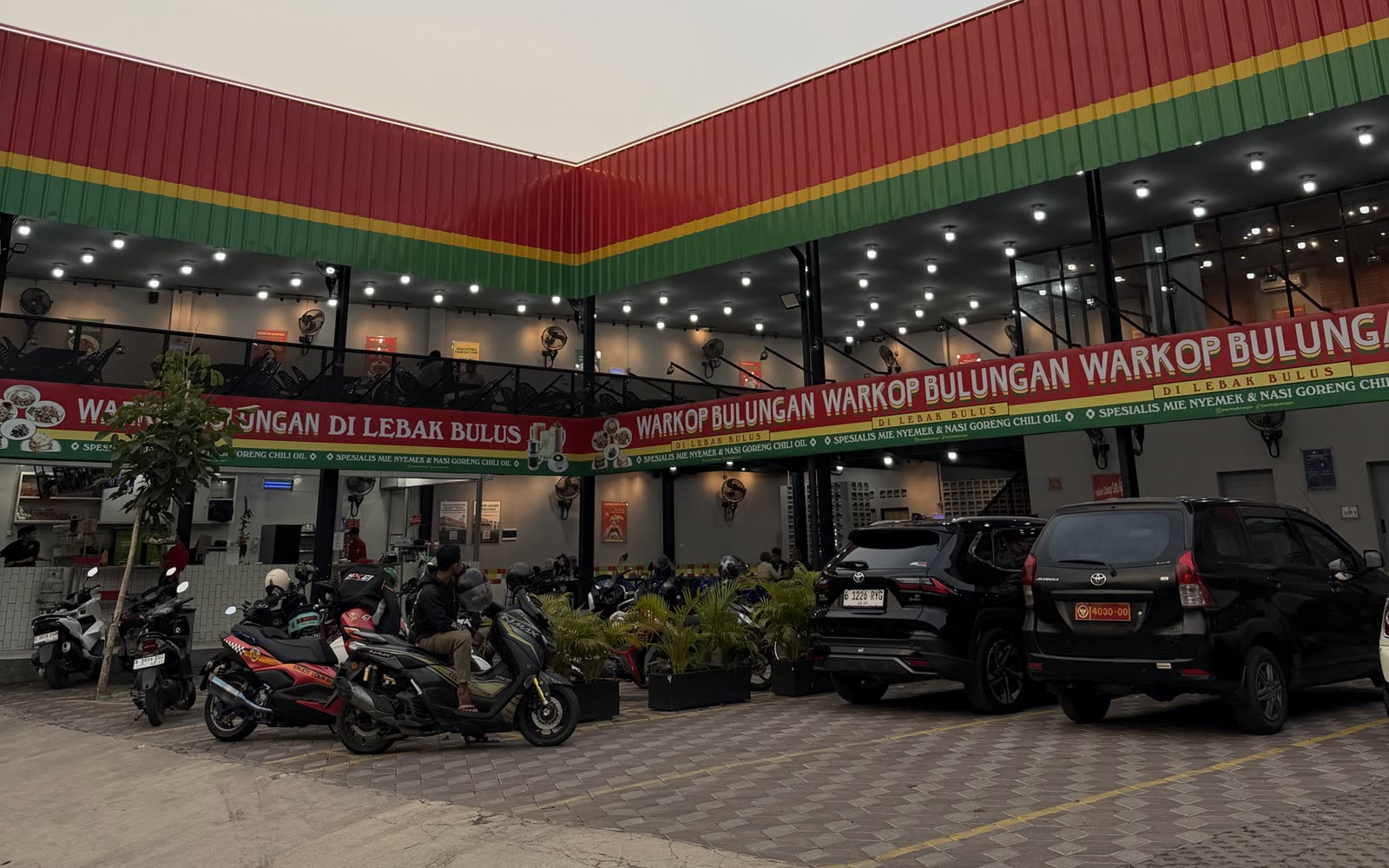 Warkop Bulungan Lebak Bulus